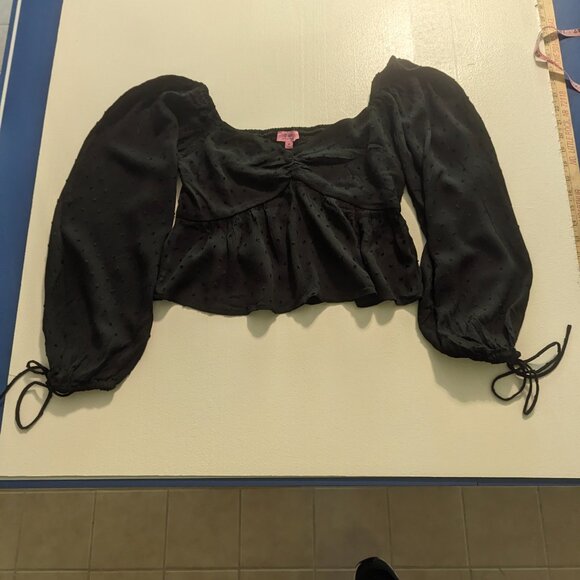 NWT Miami for Francesca's Black Off-Shoulder Crop Top in Medium - Picture 7 of 16